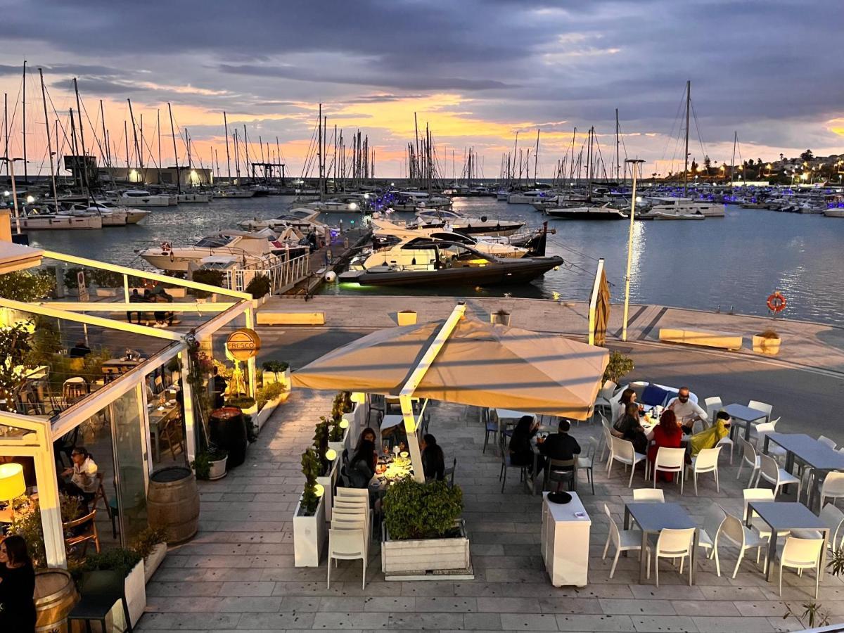 L'Onda Panzió Marina di Ragusa Kültér fotó