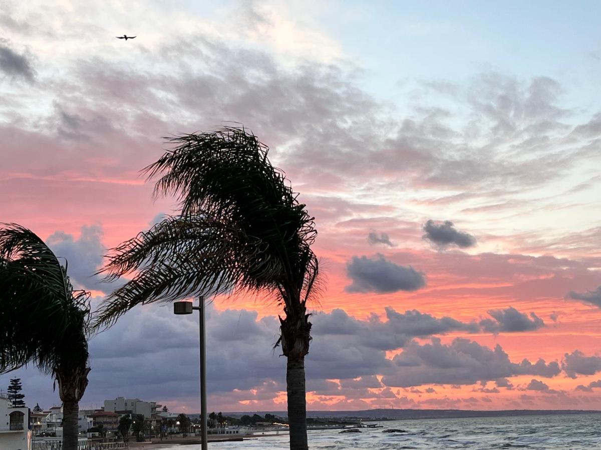L'Onda Panzió Marina di Ragusa Kültér fotó