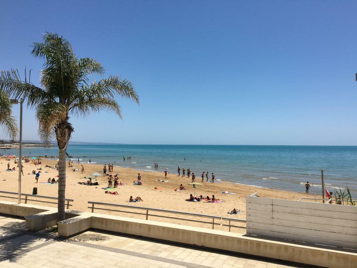 L'Onda Panzió Marina di Ragusa Kültér fotó